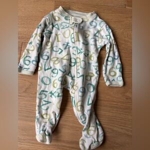 Burts Bees newborn onesie long sleeve pajamas